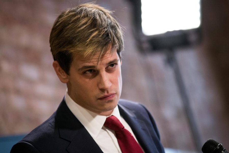 Milo+Yiannopoulos%2C+a+polarizing+conservative+and+political+figure%2C+recently+had+appearances+pulled+and+editors+backing+out+of+publishing+his+book+after+controversial+comments+surfaced+regarding+pedophilia.